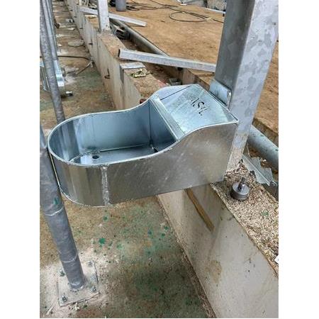 3 mm - 12 Litre Özel Sıcak Galvaniz Hayvan Suluğu