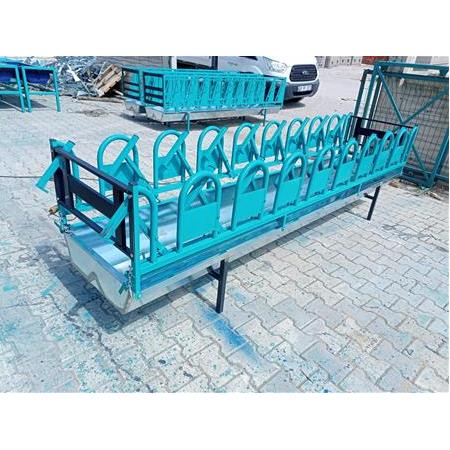 18 hayvanlık Keçi ve Koyun Yemlik Kilit Sistemi